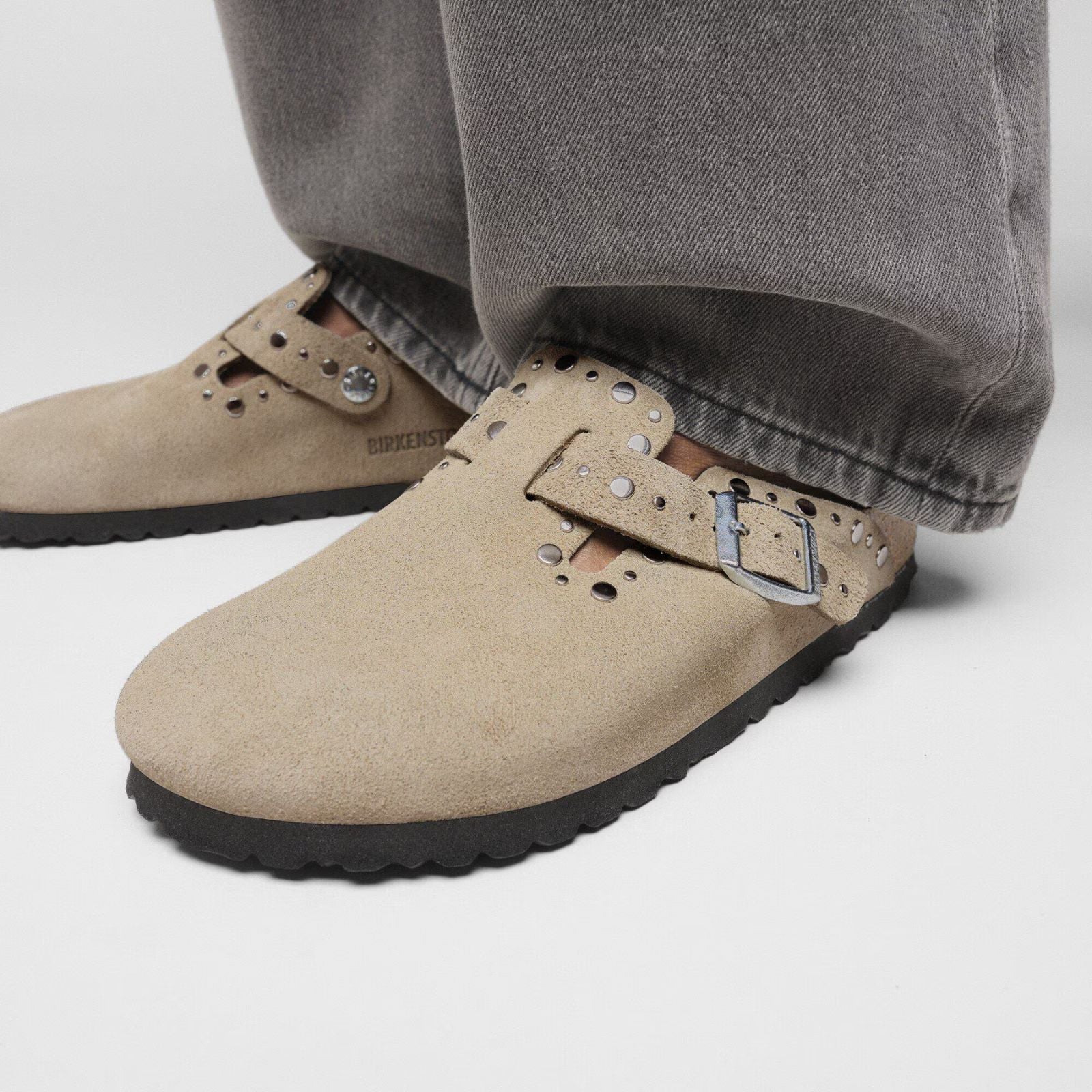 Sandália Birkenstock Boston Rivet
