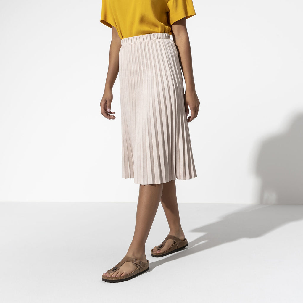 Sandália Birkenstock Gizeh LEO